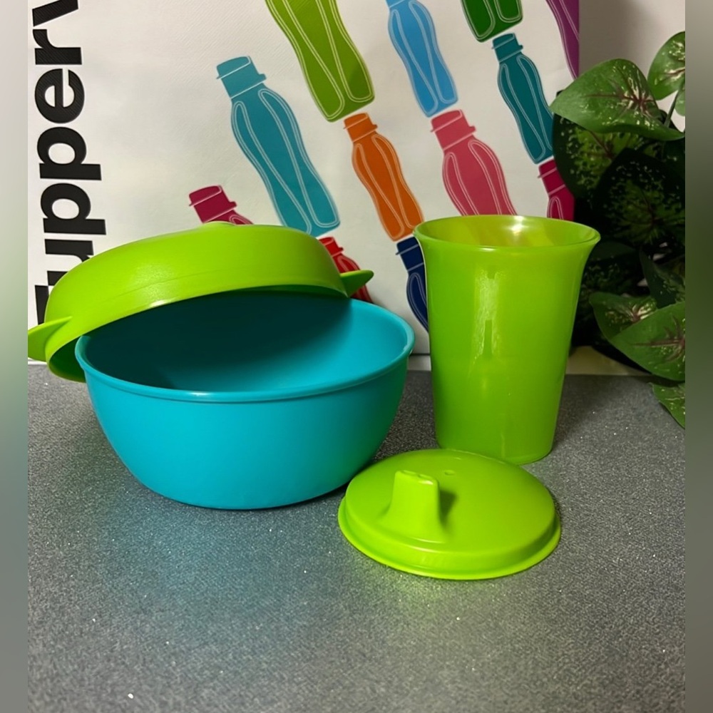 Tupperware Yummy Yummy Bowl and Cup